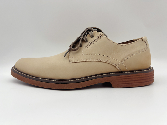 タンWomen's Leather Slip Ltの抵抗力がある仕事靴柔らかいODM/OEM
