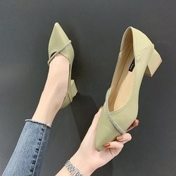 優雅なオフィスのばねは単一の女性偶然の革靴4cmの正方形のかかとを指した